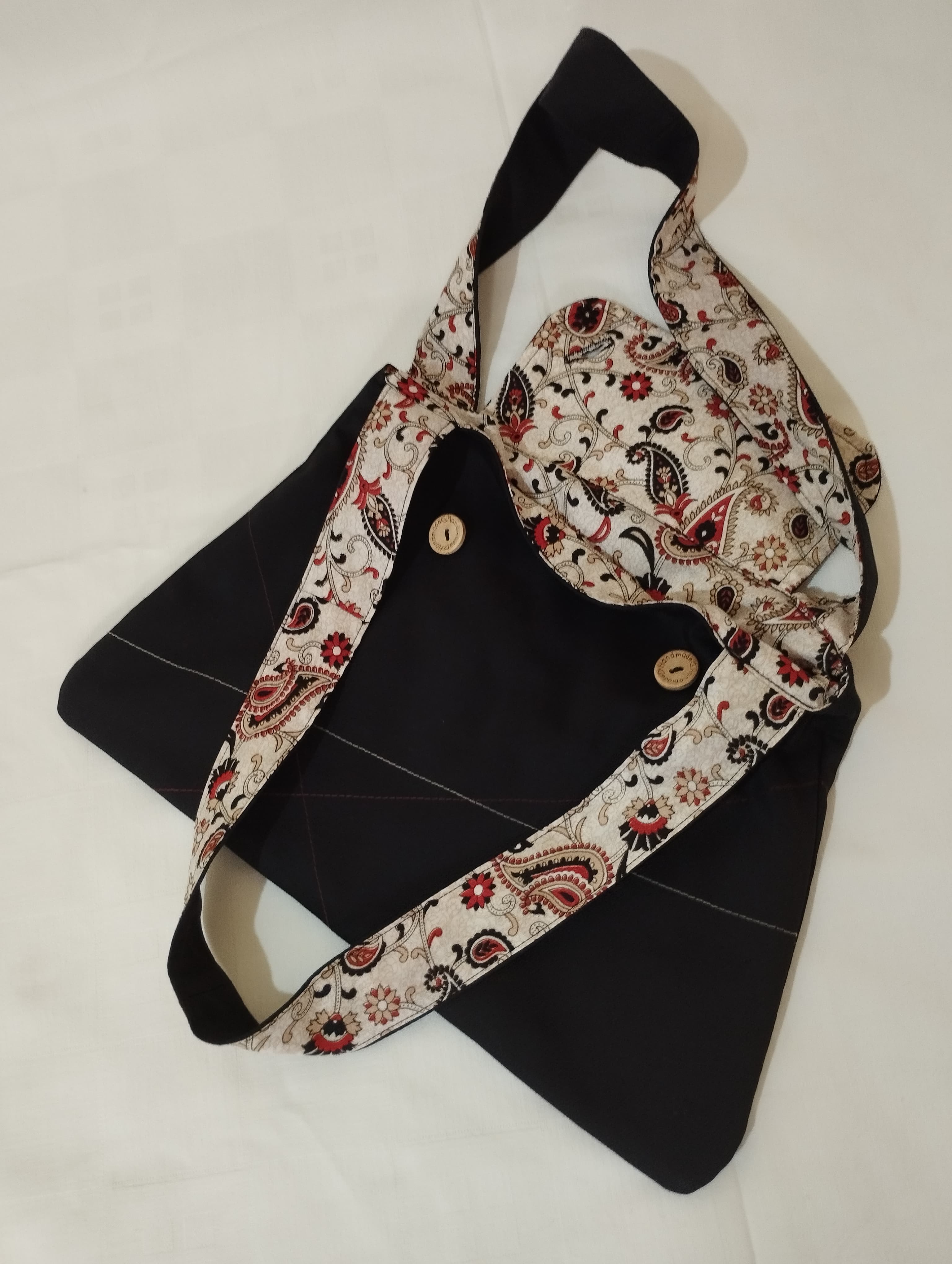 Lined Hand-Made Bag - Image 4