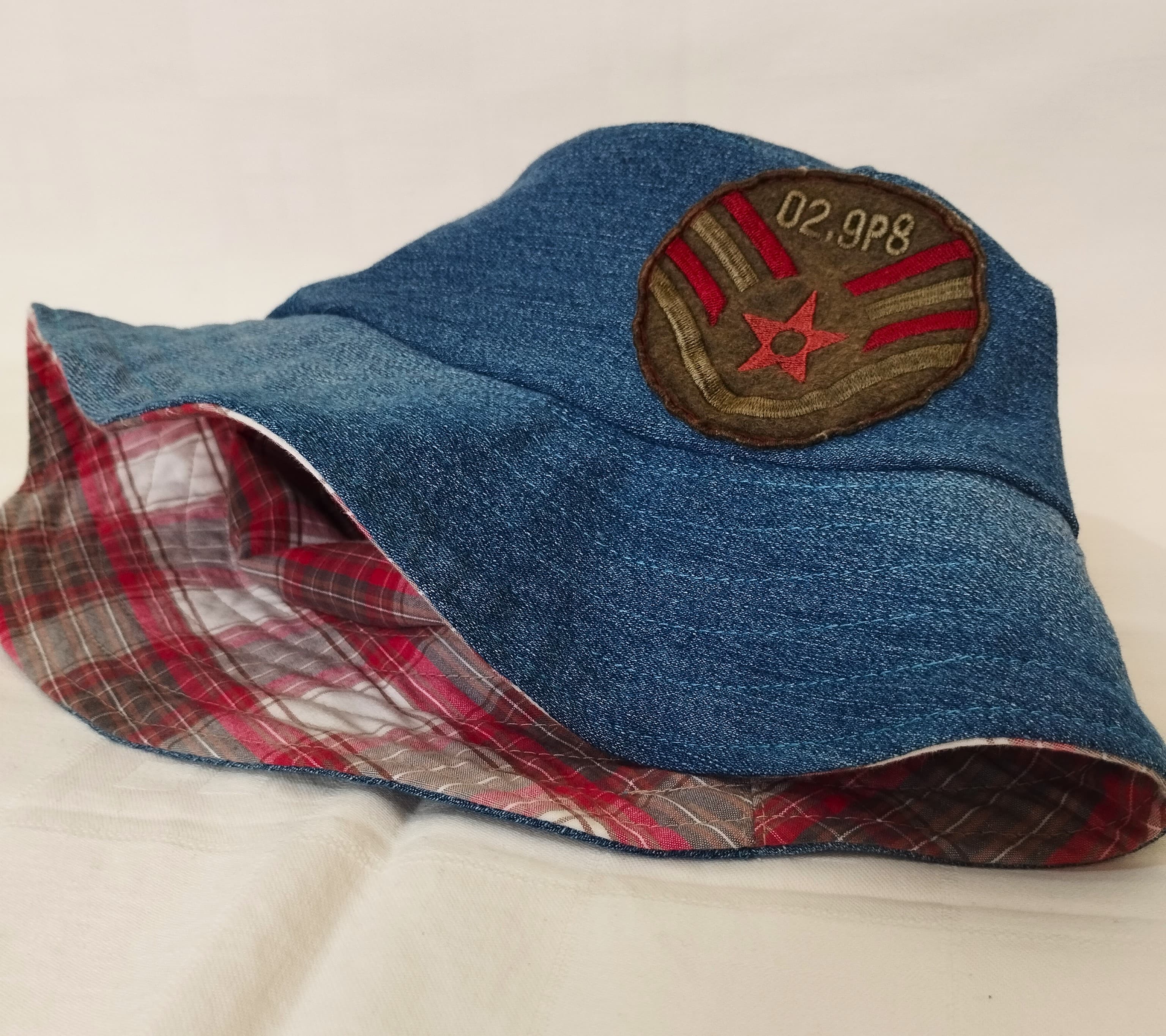 Reversible Bucket Hats &amp; Cuff Bracelets - Image 9